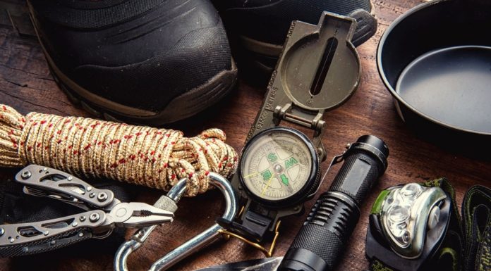 Hiking - selecting A Basic care Kit To Suit Any Hiking Trip